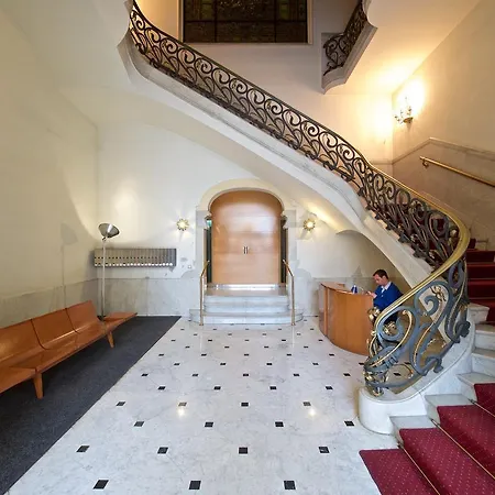 Paseo De Gracia Design